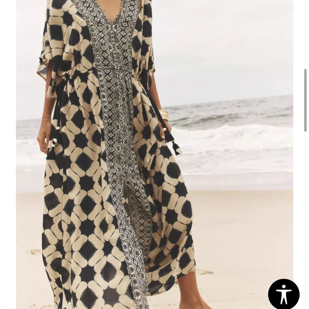 Printed Kaftan Dress. Chic Black and Cream oversized XS- S. - Picture 4 of 12